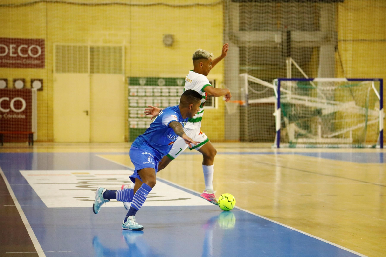 El Córdoba Futsal sigue invicto en pretemporada tras empatar ante el Viña Albali Valdepeñas