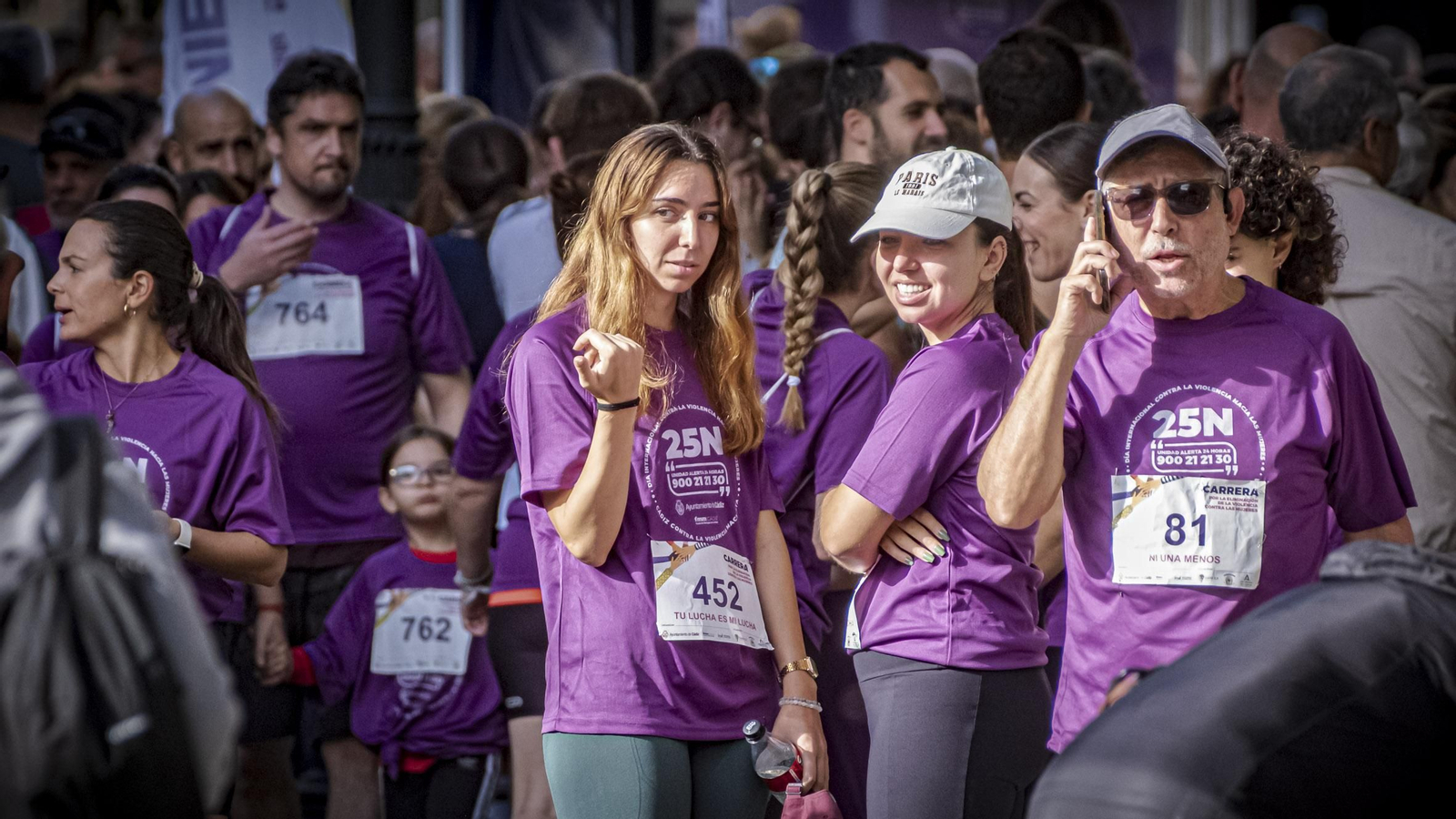 Búscate entre las imágenes de la III Carrera de Cádiz por la Eliminación de la Violencia contra las Mujeres