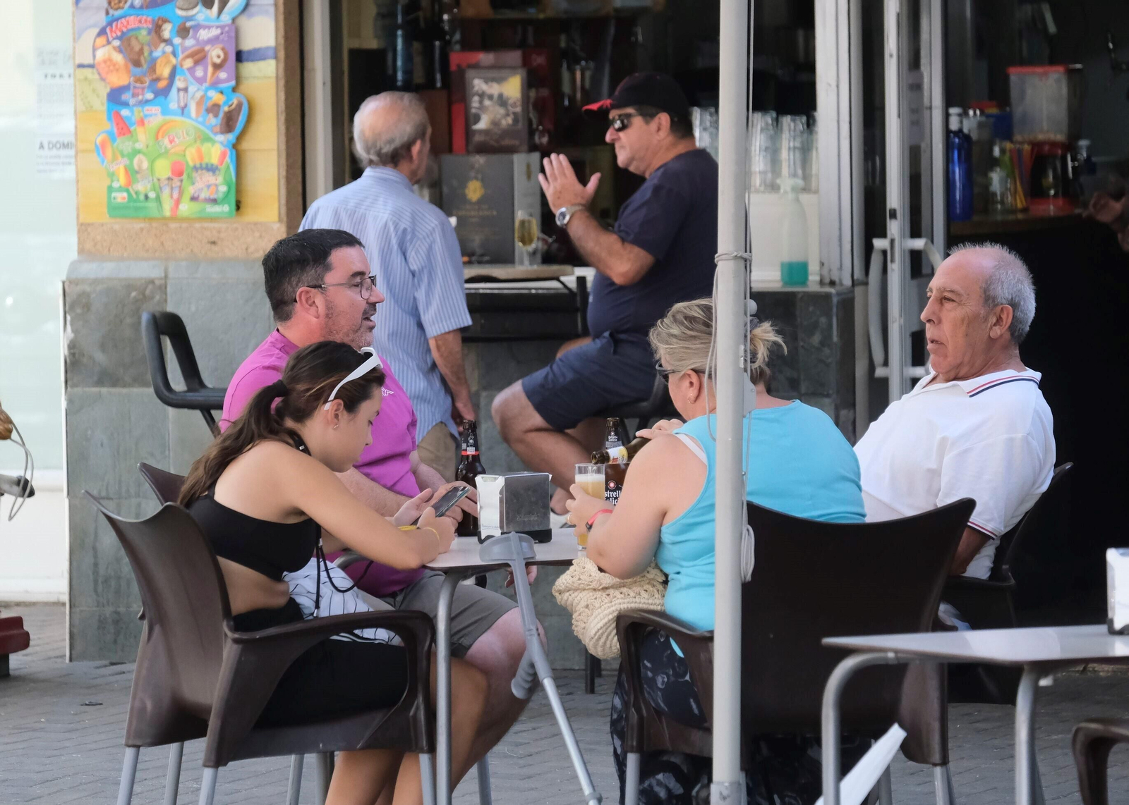 Un día de agosto en el barrio cordobés de Fátima, en imágenes