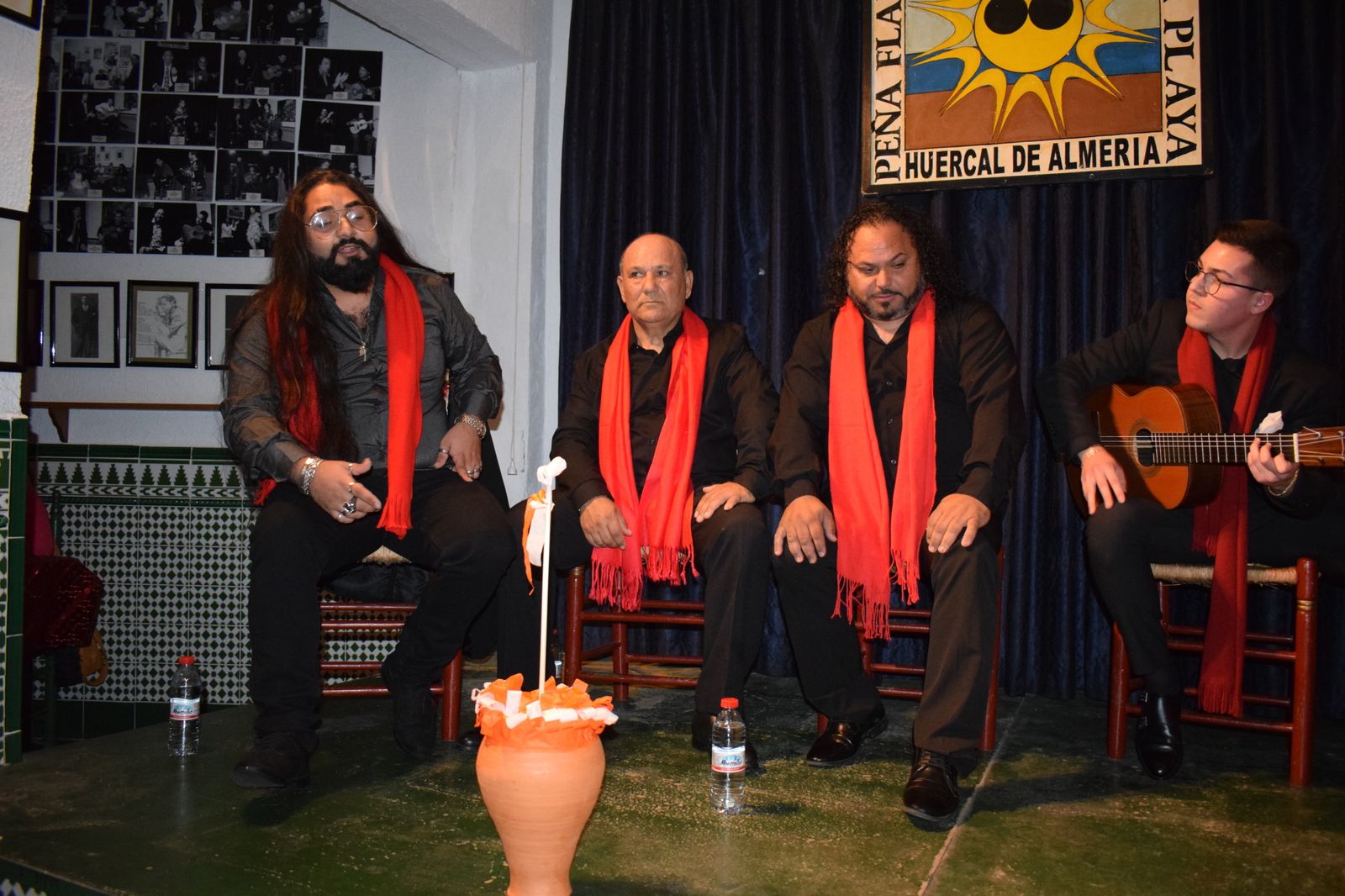 Celebración de la Zambomba flamenca en la peña El Ciego de la Playa.
