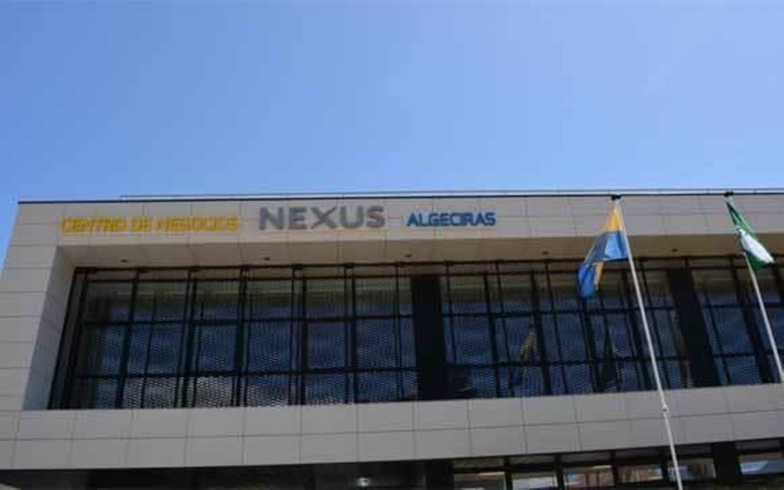 Instaladas 15 empresas en el Edificio Nexus de ZF en Algeciras
