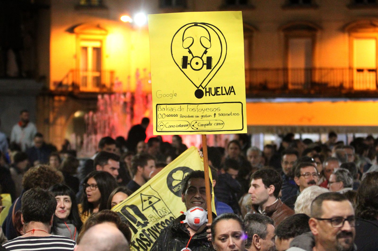 Imágenes de la manifestación contra los Fosfoyesos