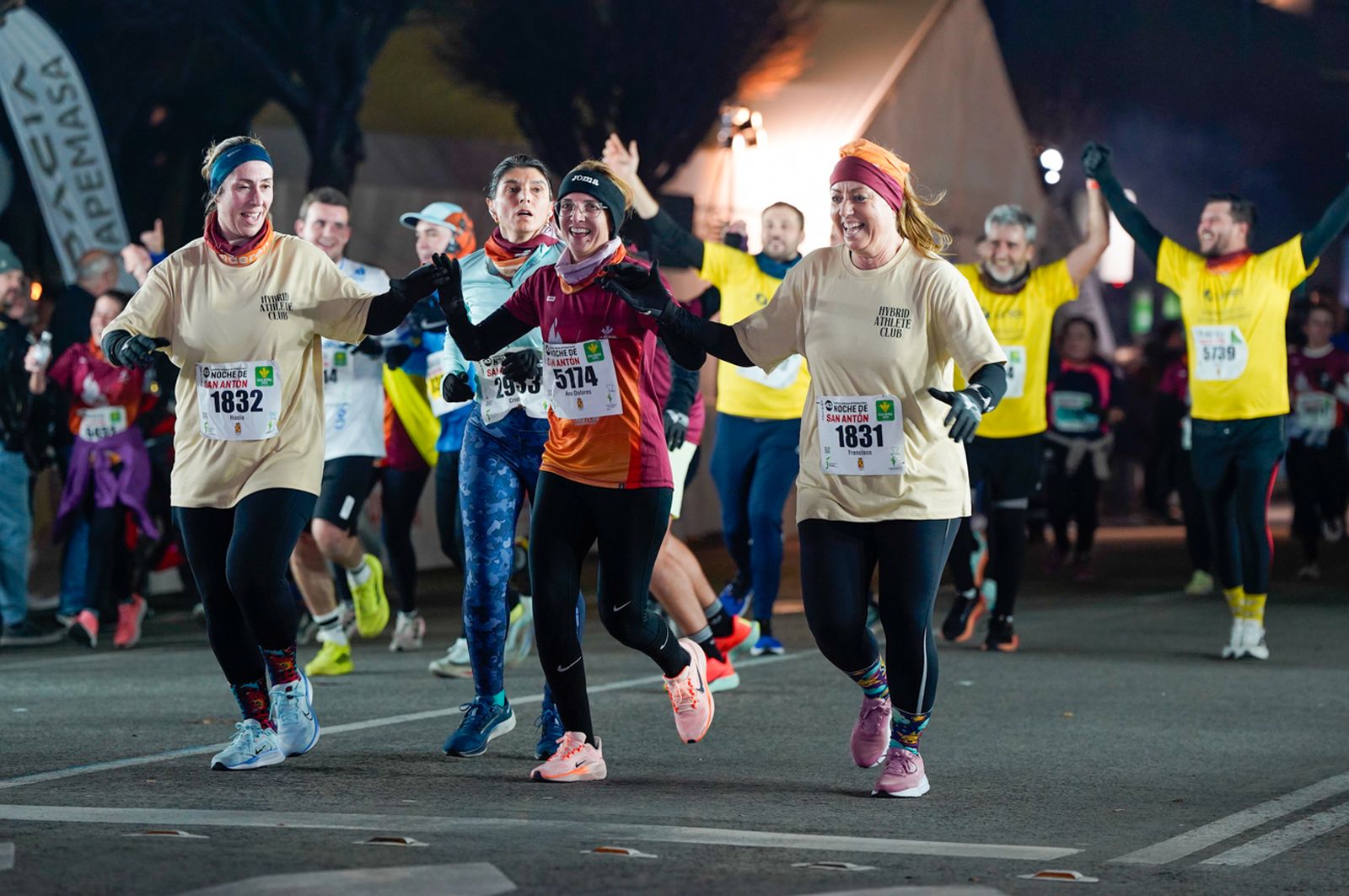 En imágenes: búscate en tu llegada a meta de la Carrera de San Antón 2026 (1)