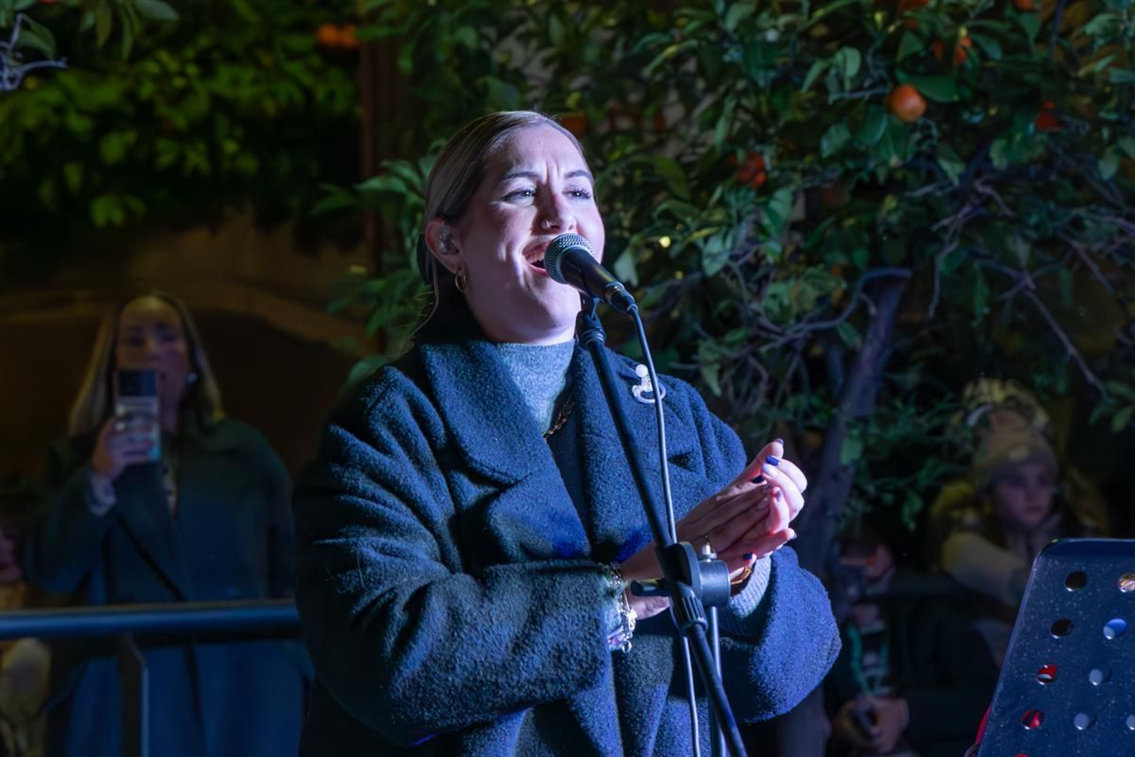 Conciertos y actuaciones en Navidad,  "Son de Vida" y  zambomba navideña "Raíz y Compás"