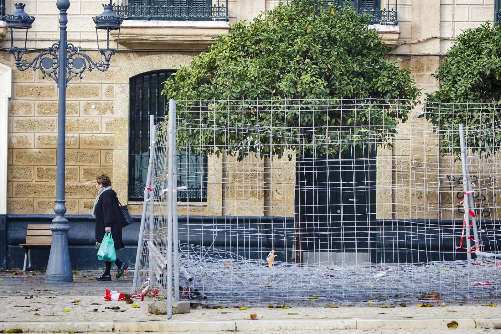 Las imágenes de la apertura de la nueva plaza de España. Las imágenes de la apertura de la nueva plaza de España.