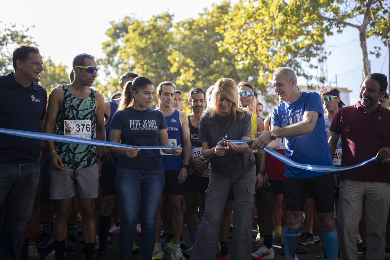 Imágenes de la 36º edición de la Vuelta a Huelva
