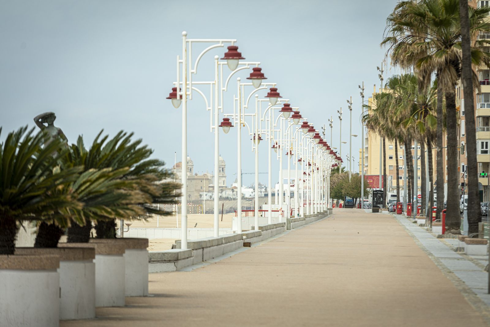 Imágenes del estado de alarma en Cádiz por el coronavirus - Viernes 27 de marzo