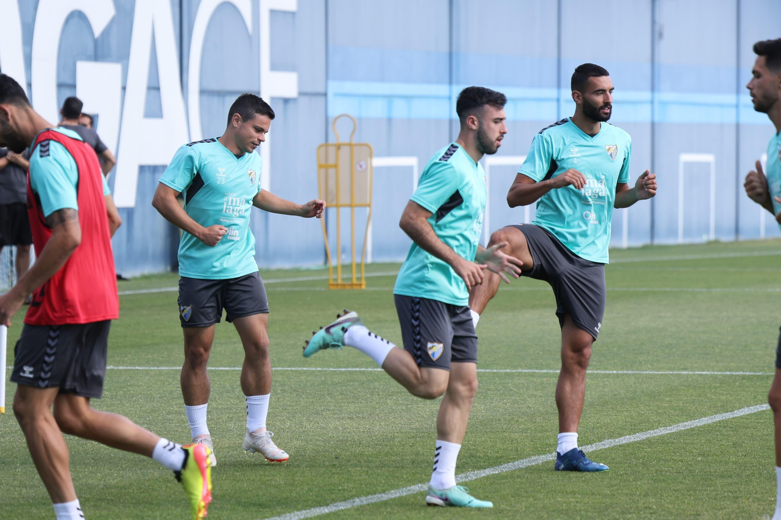 El Málaga CF no baja el ritmo antes de jugar ante el Real Madrid Castilla