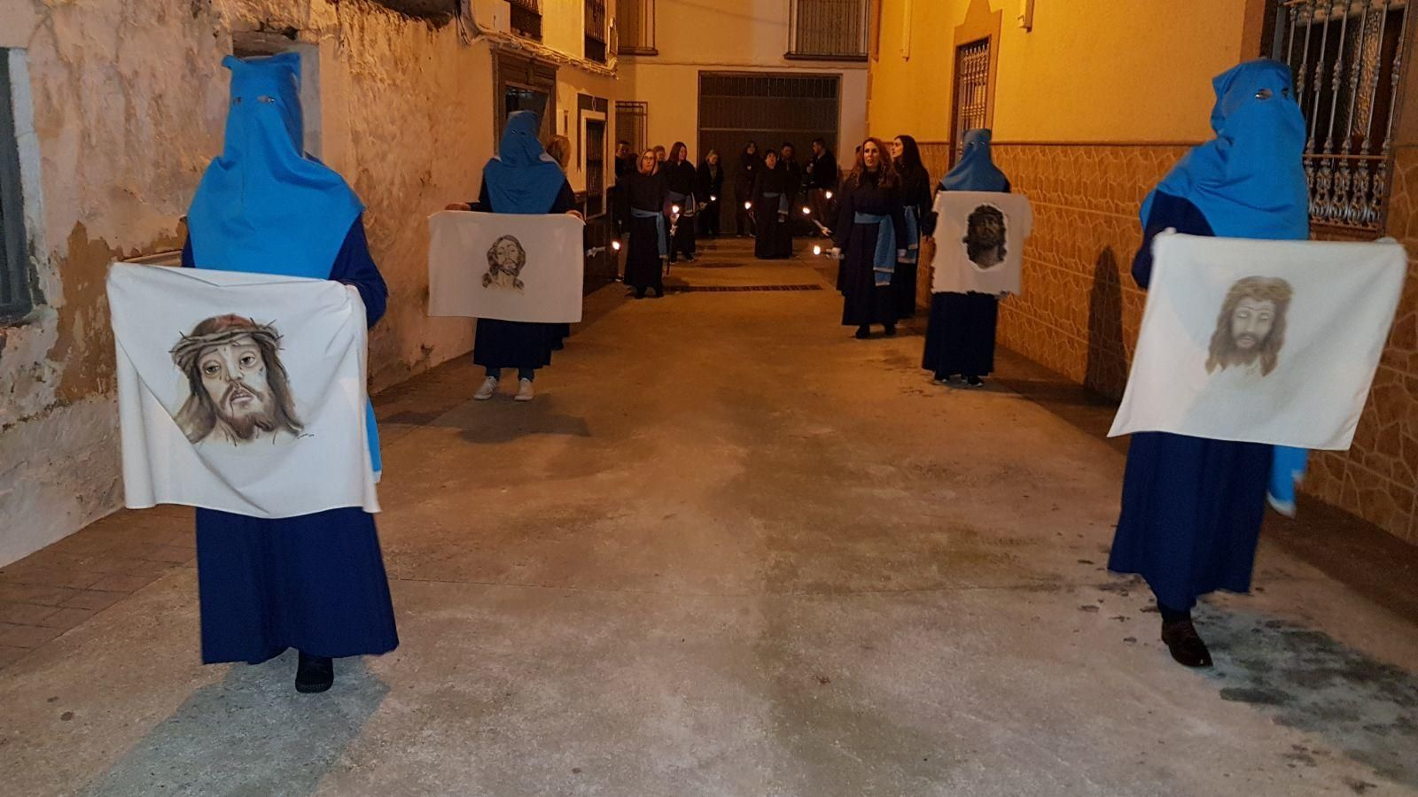 Procesión del Cristo de la Columna, Iznájar. Fotografía: Antonio García