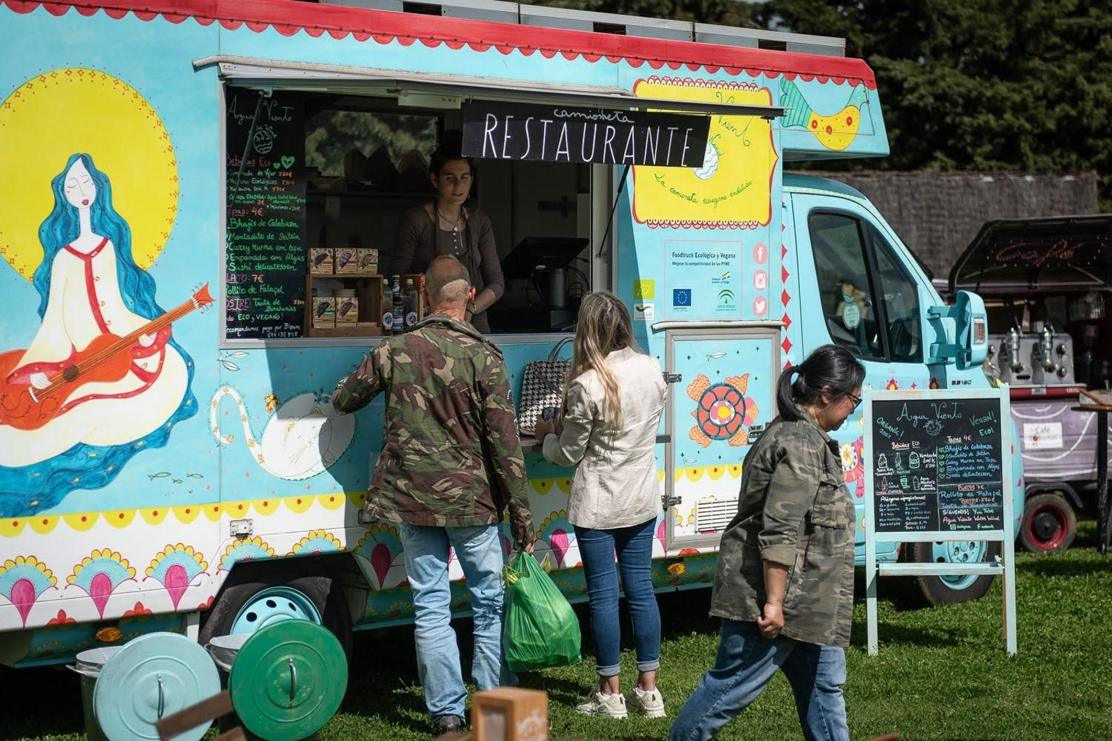 El mercado ecológico de la Granja-Escuela de Los Barrios.