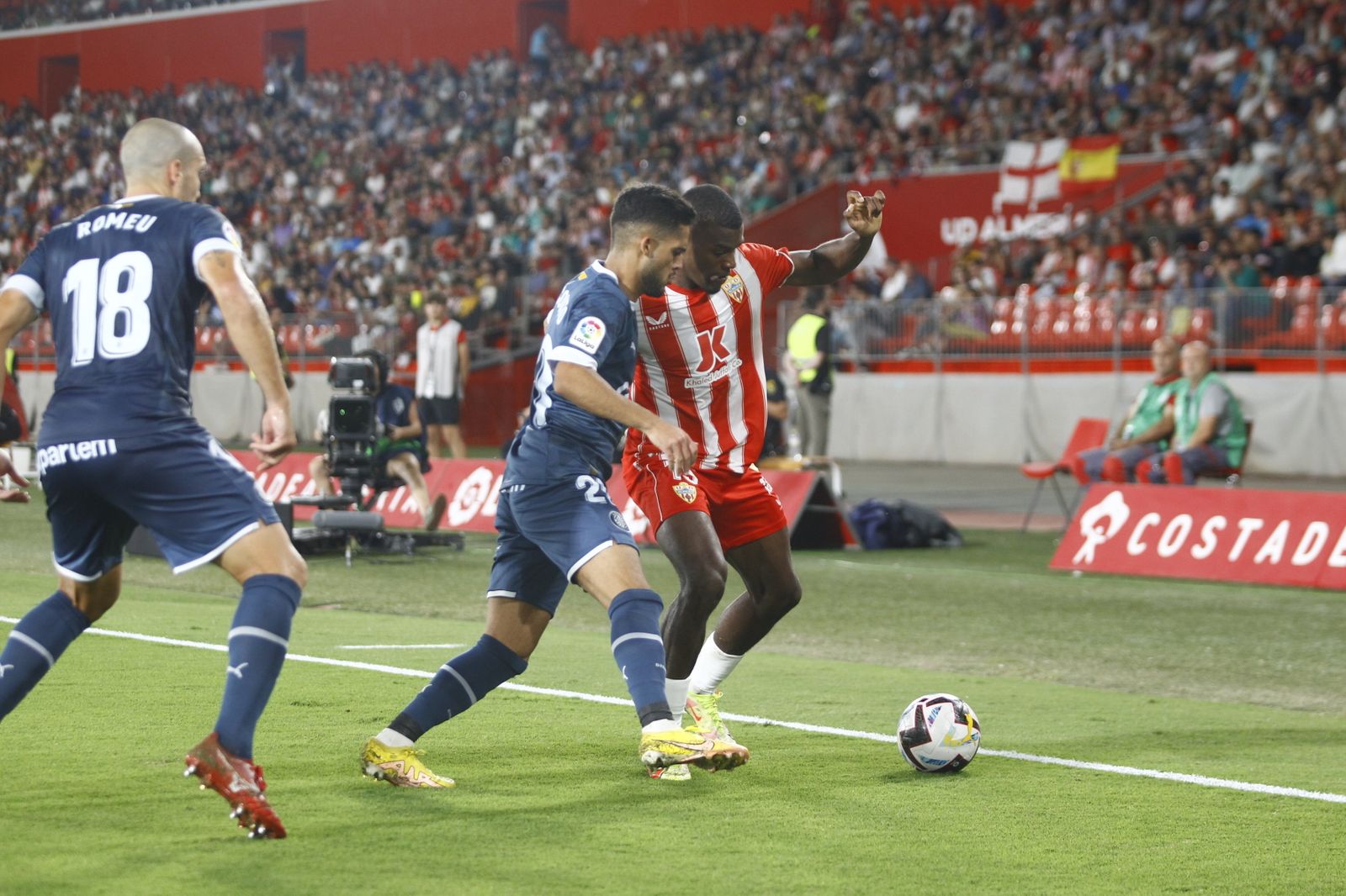 Imágenes del partido de fútbol U.D. Almería-Girona F.C.