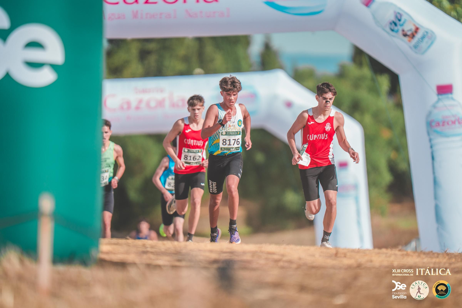 Búscate en las fotos del Cross de Itálica 2025 | 5