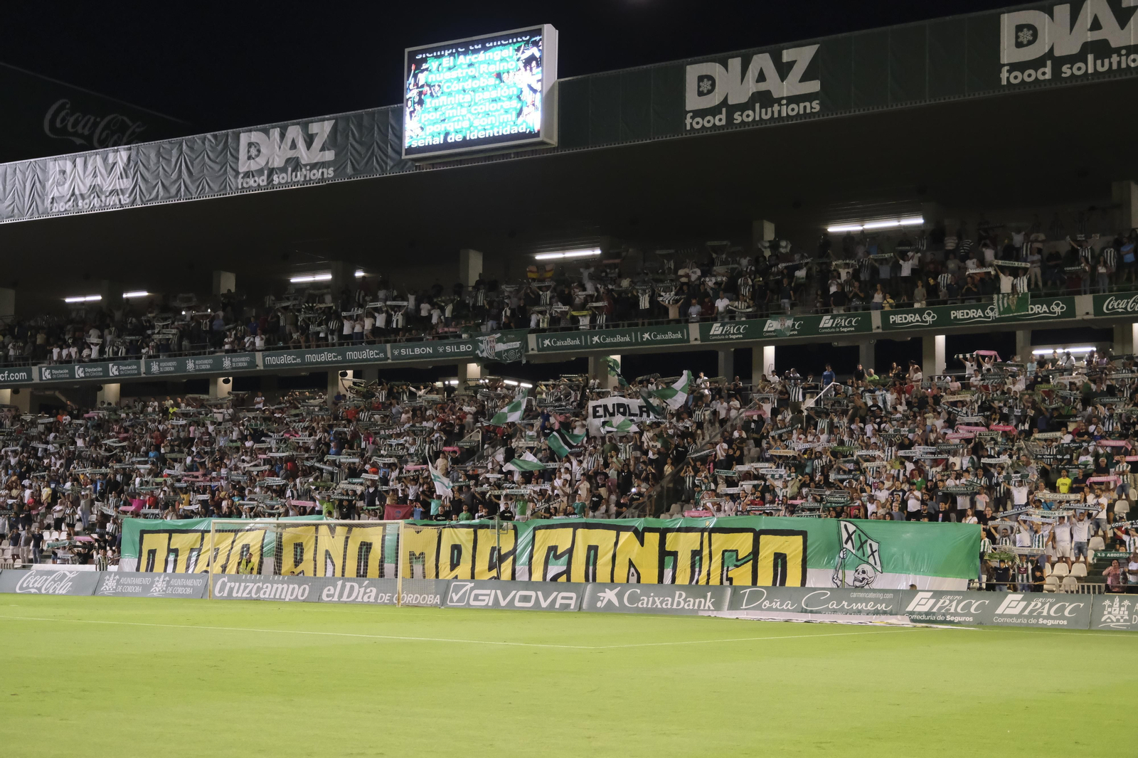 Las mejores fotos del ambiente en El Arcángel para el Córdoba CF - Ibiza