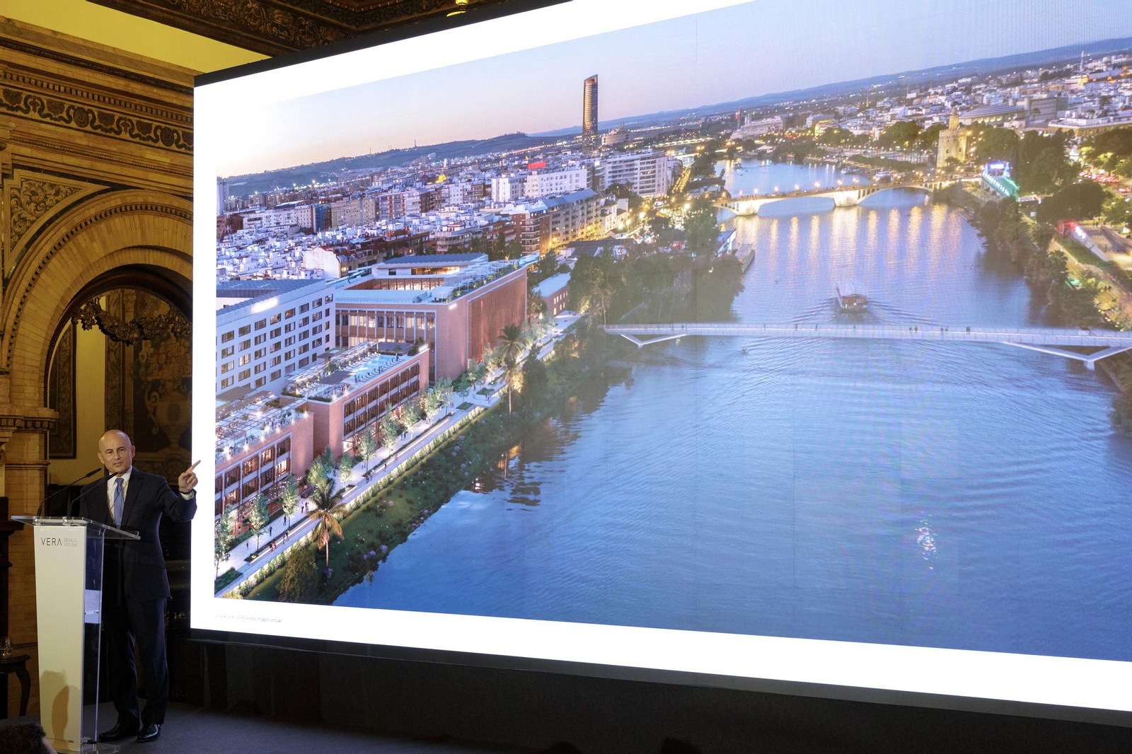 Presentación del proyecto Vera, de KKH, en la antigua fábrica de tabacos de Altadis