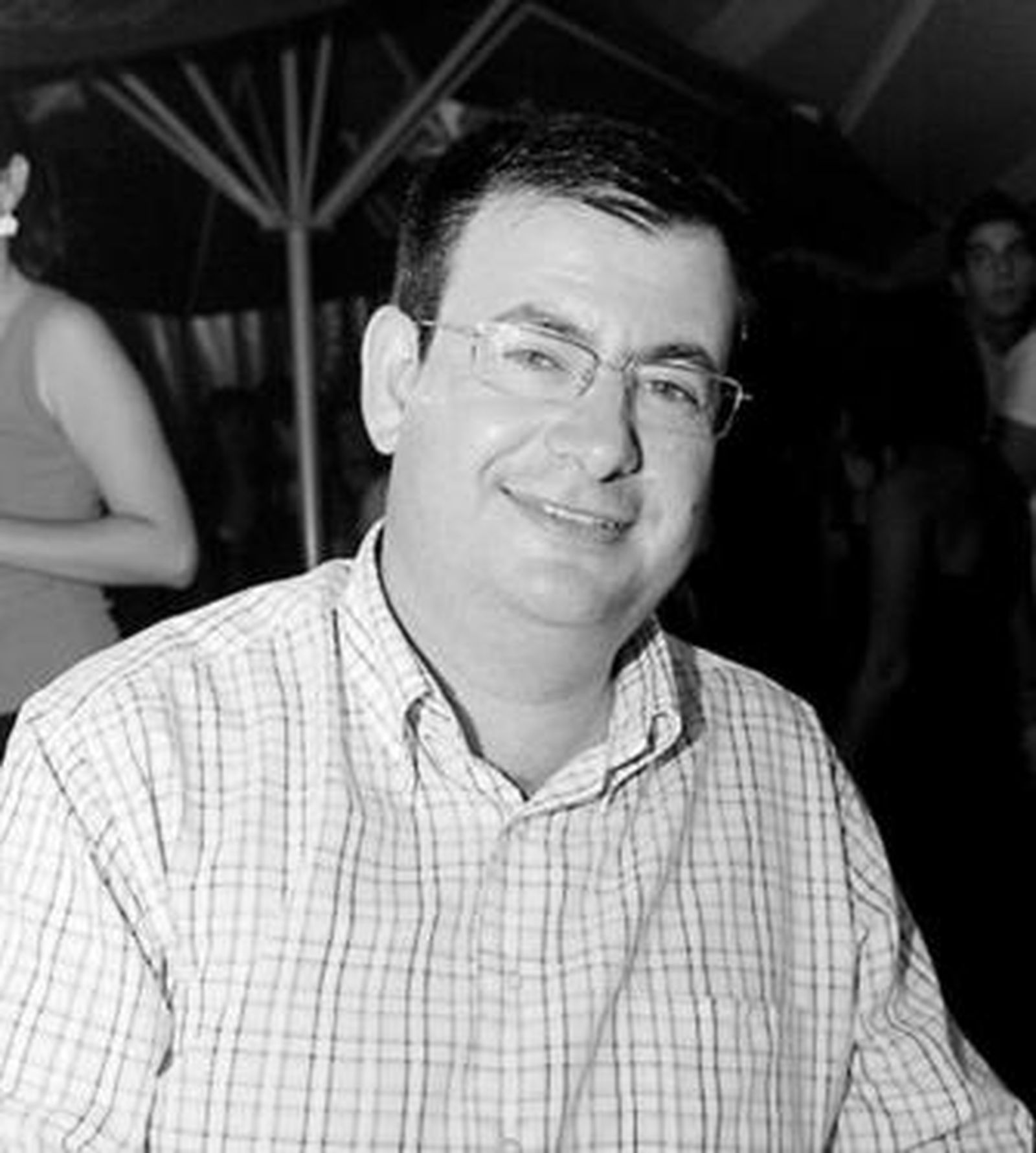 Chaves: "Ese señor no es del PSOE" Arenas: "Han ocultado lo ocurrido"