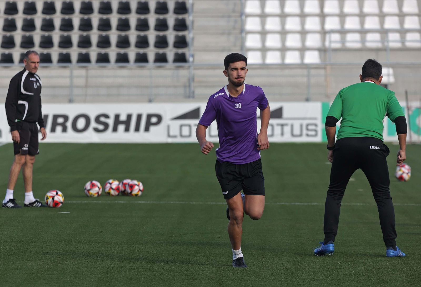 La vuelta a los entrenamientos de la Balona después del descanso de Navidad, en imágenes