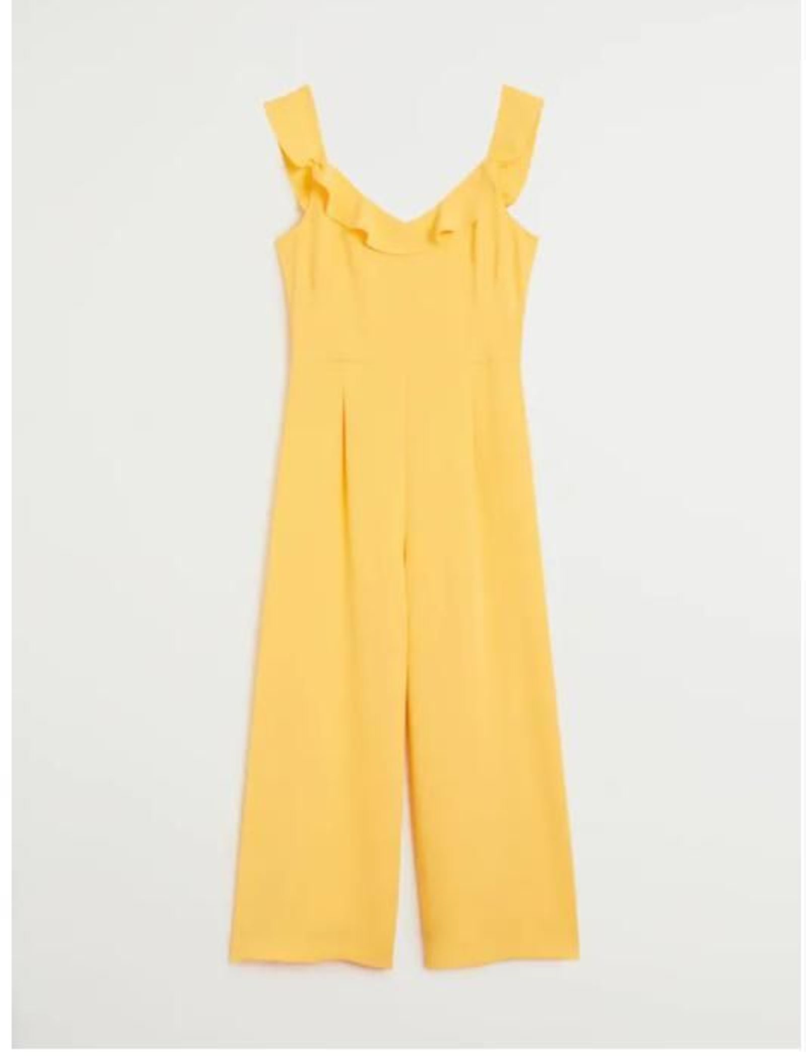Mono amarillo con volante en las tirantas de Mango outlet.
