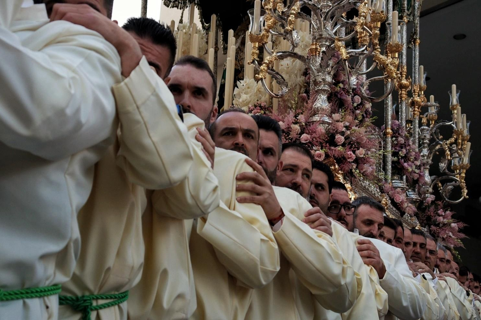 Las fotos de Nueva Esperanza en el Martes Santo en Málaga