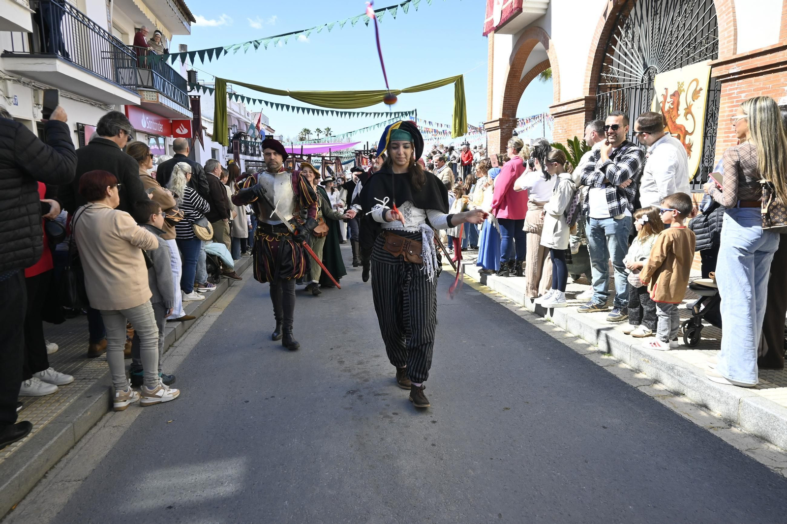 Las mejores imágenes de la Feria Medieval del Descubrimiento en Palos de la Frontera 2025