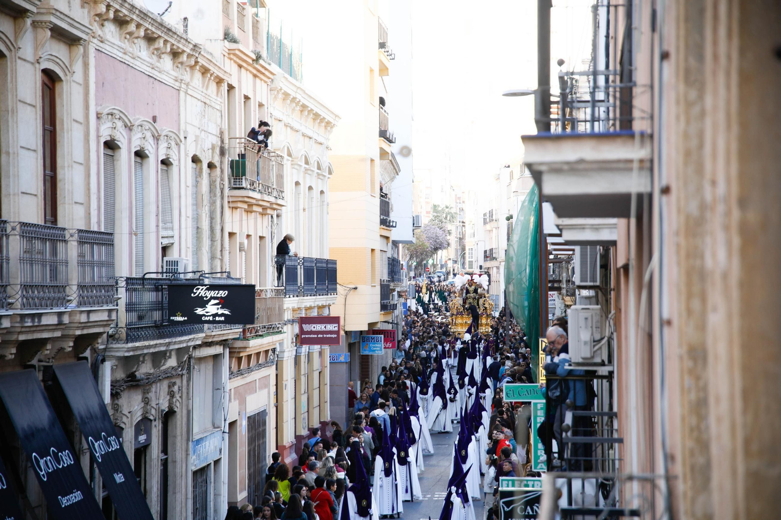 Macarena en la Semana Santa de Almería