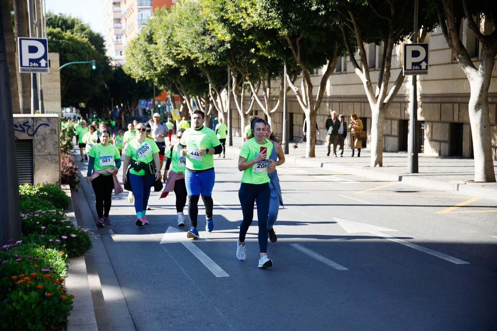 Imágenes de la Carrera contra el Cáncer de Almería