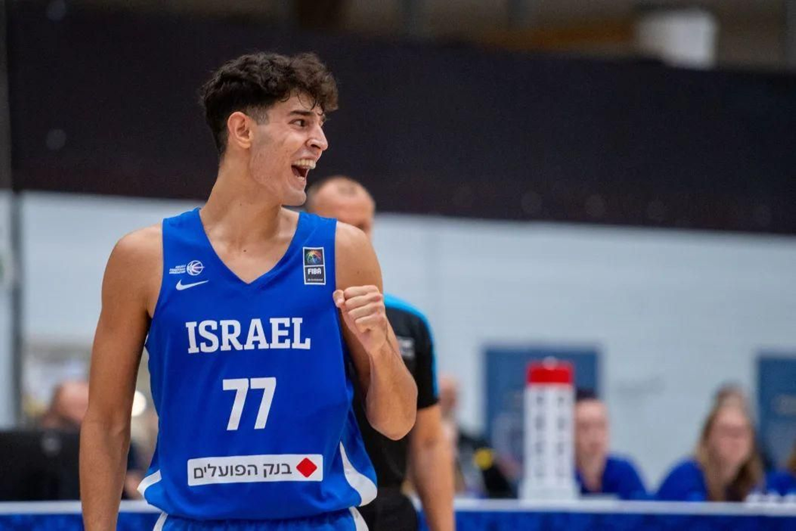 Europeo sub 18: Otro partidazo de Mario Saint Supéry, pero sin medalla