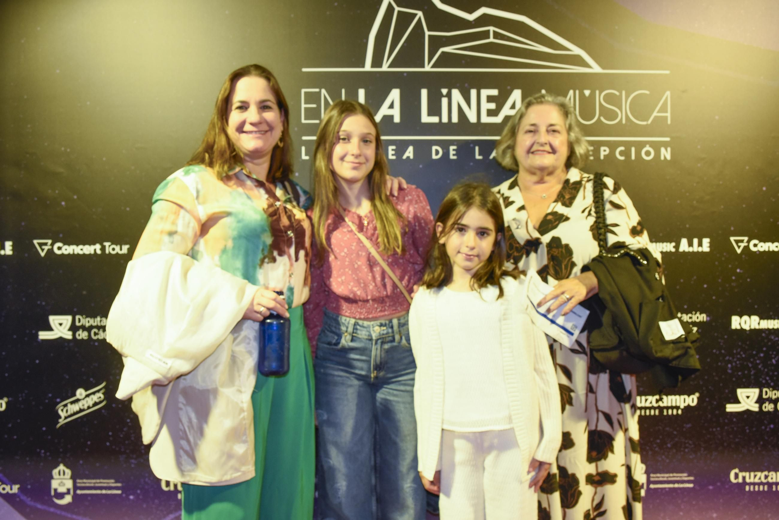 Las fotografías del concierto de Melody en el Palacio de Congresos de La Línea