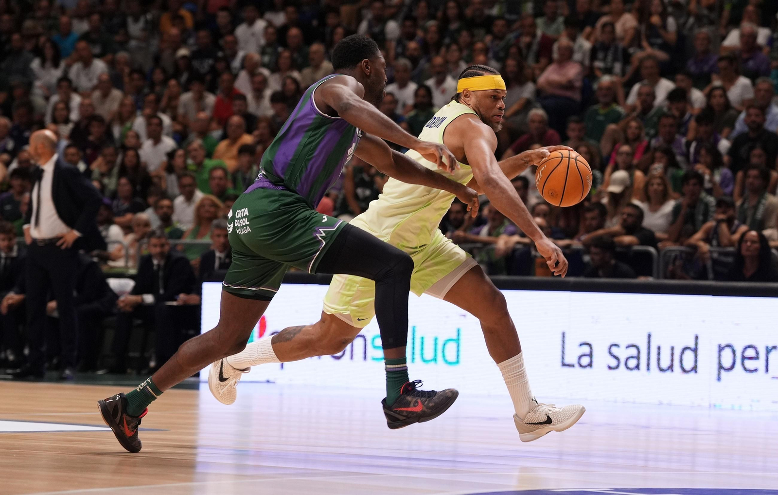 Melvin Ejim, sus cuatro años y seis títulos en Málaga