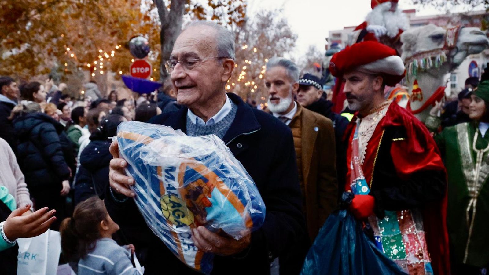La Cabalgata de Reyes de Cruz de Humilladero, en imágenes