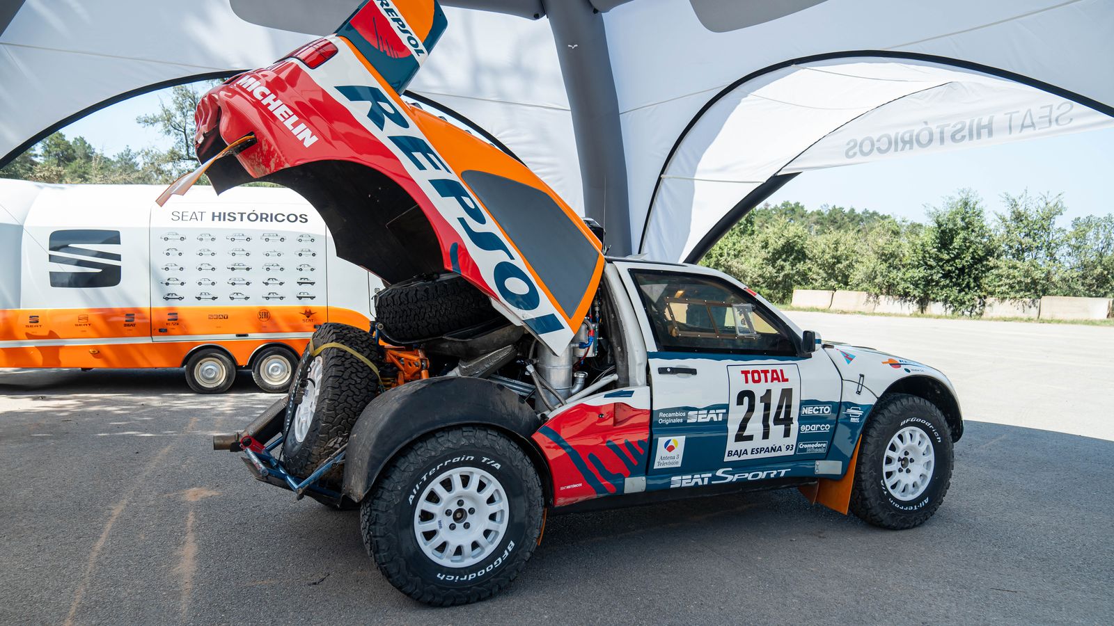 Para su vuelta a las carreras, y más allá de un cambio de ruedas, el Marathon tan sólo precisará nuevos mapas de encendido e inyección para adaptarse a la gasolina de bajo octanaje. Originalmente, utilizaba de 100 octanos.