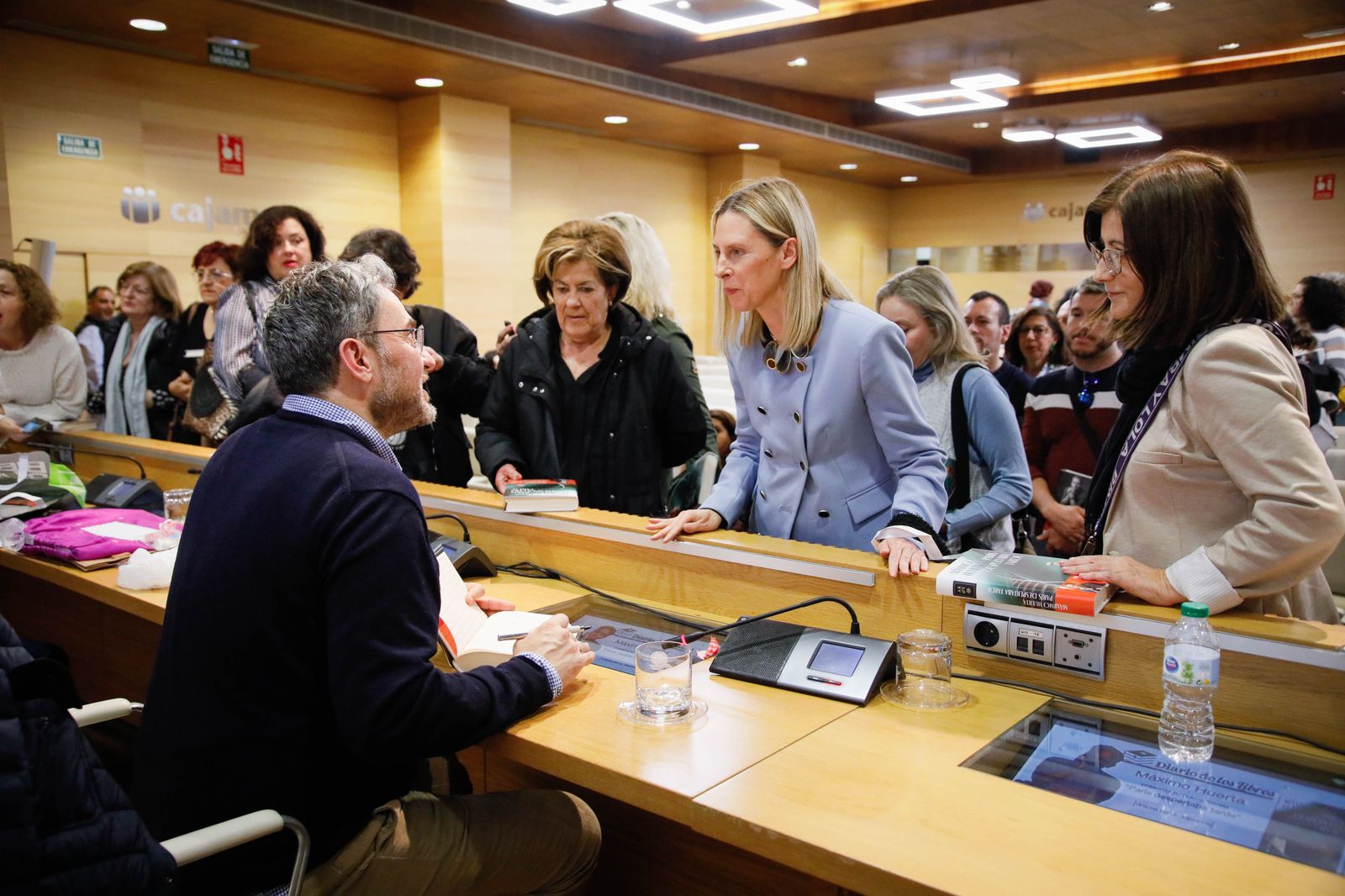 ¿Has estado en la presentación del libro de Máximo Huerta? Entra en la galería y buscate