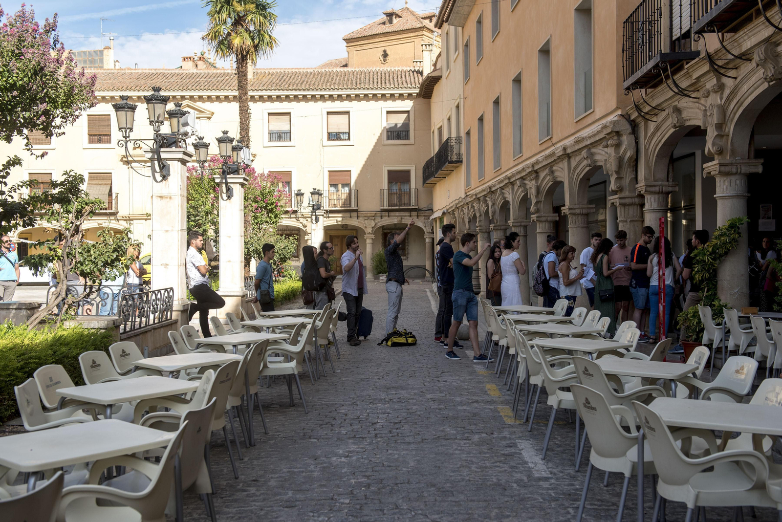 Imágenes del casting para la serie de Amazon y TVE en Guadix