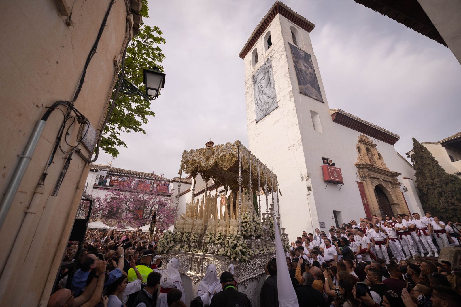 Las mejores fotos del Jueves Santo en Granada