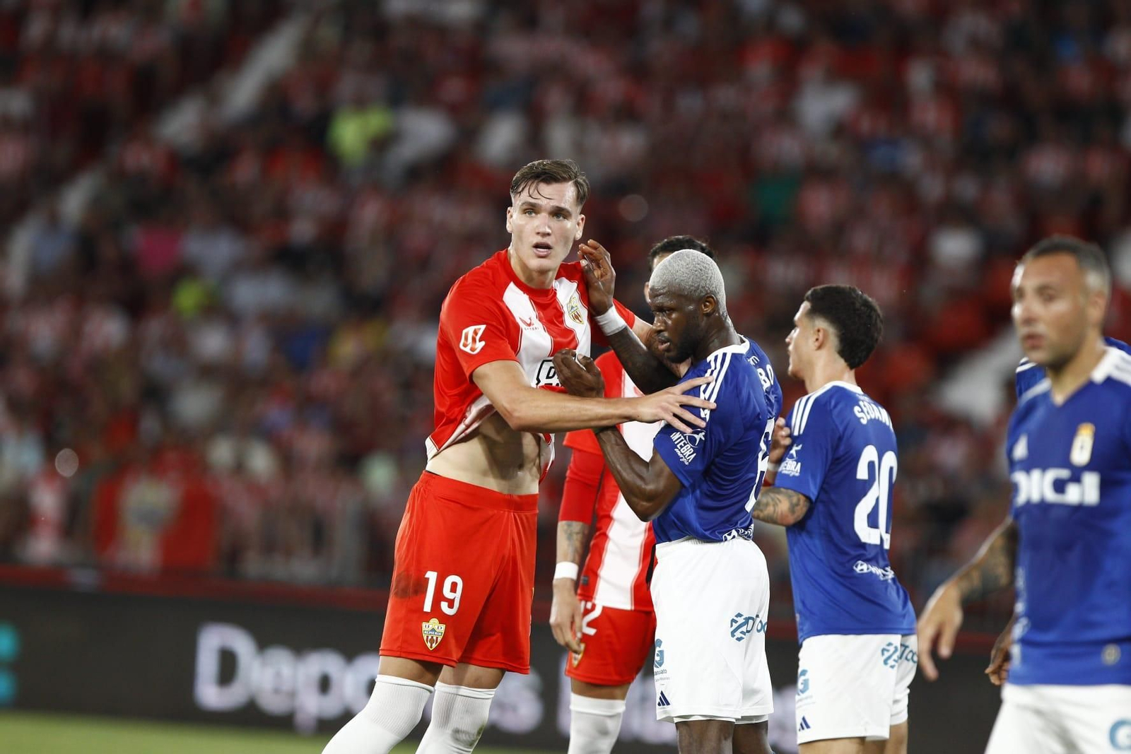 Marezi en uno de sus últimos partidos como rojiblanco ante el Oviedo