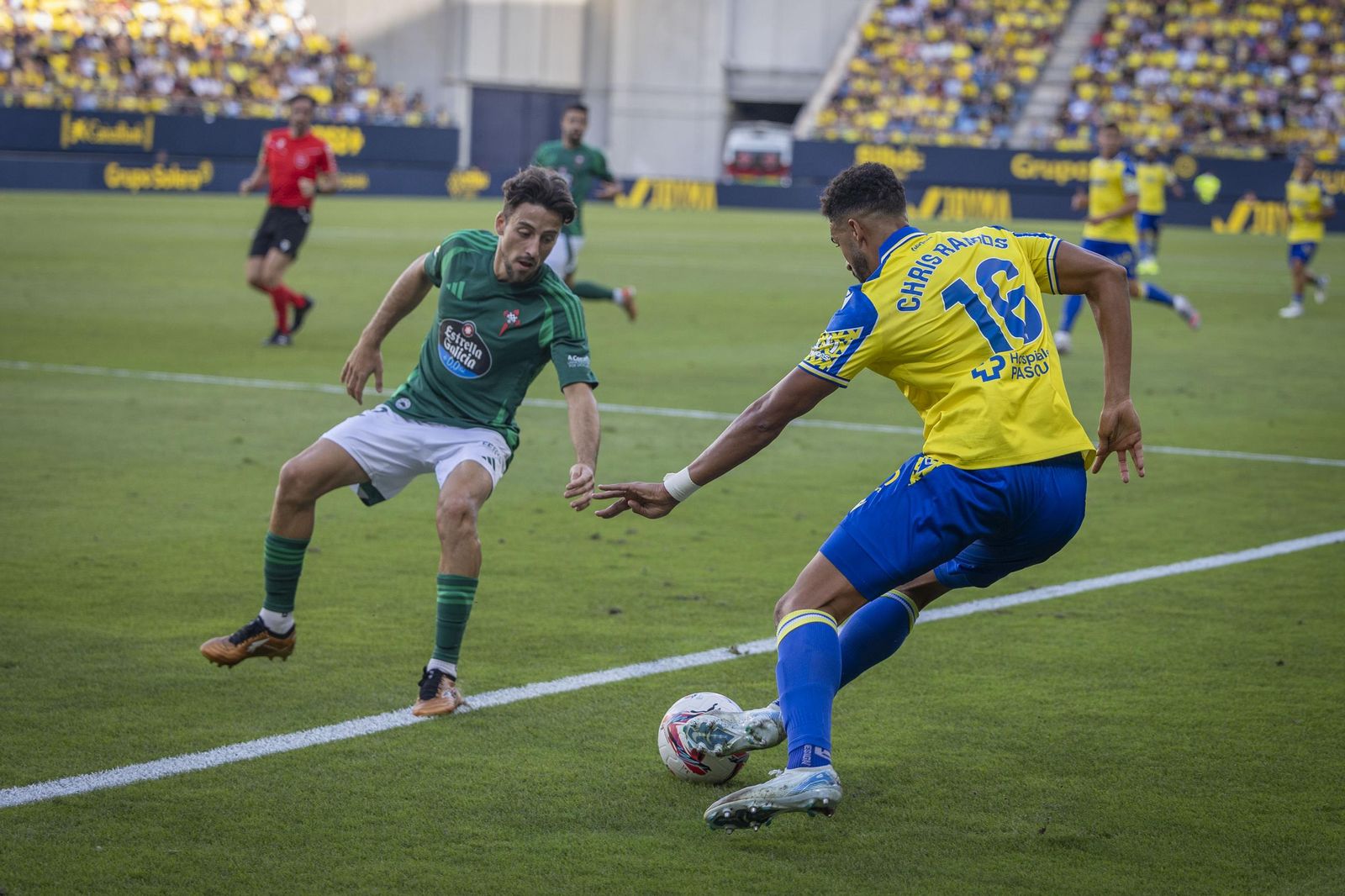 Las imágenes del Cádiz CF-Racing de Ferrol