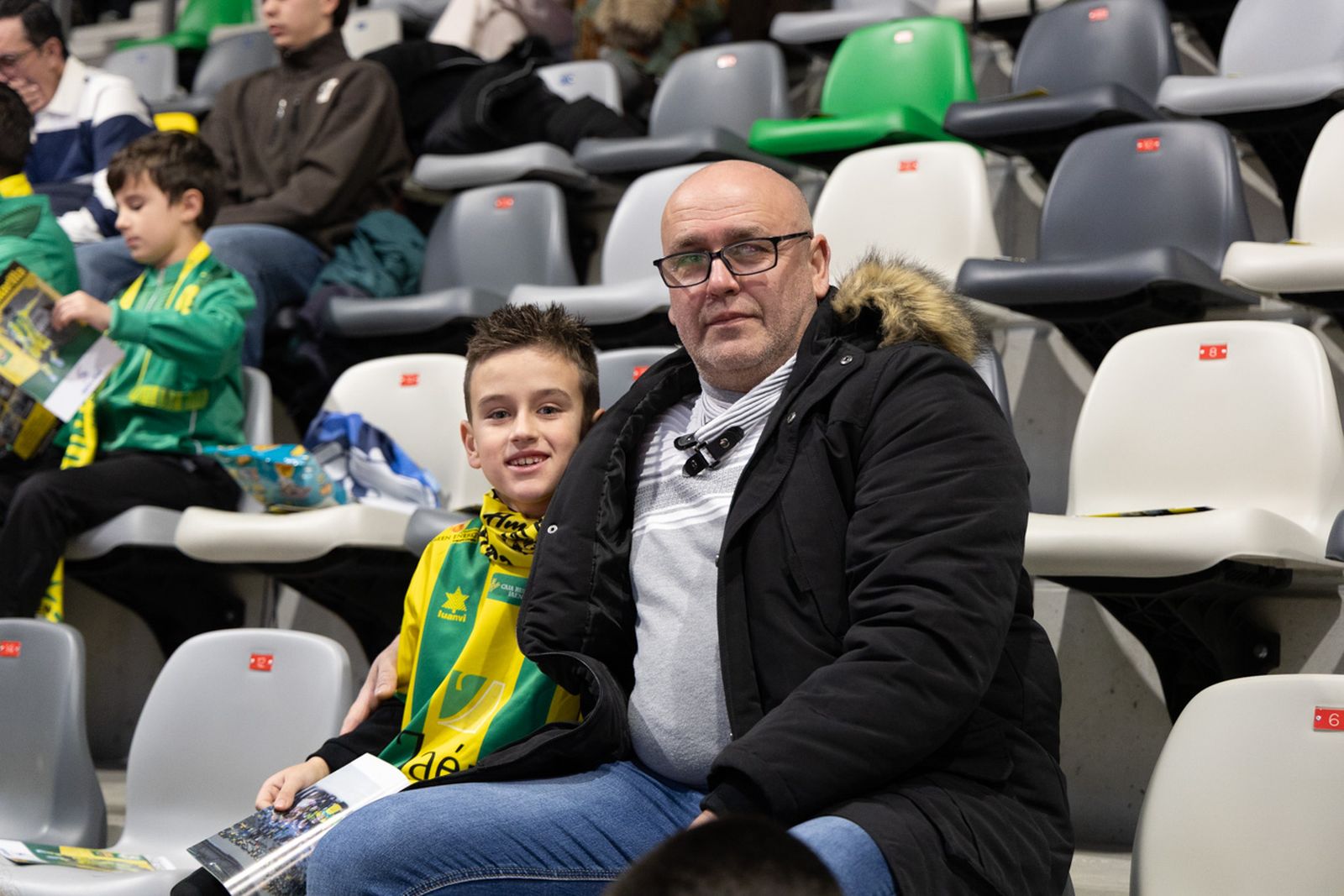 Las mejores imágenes del espectacular encuentro entre Jaén Paraíso Interior FS y Barça (3-3)