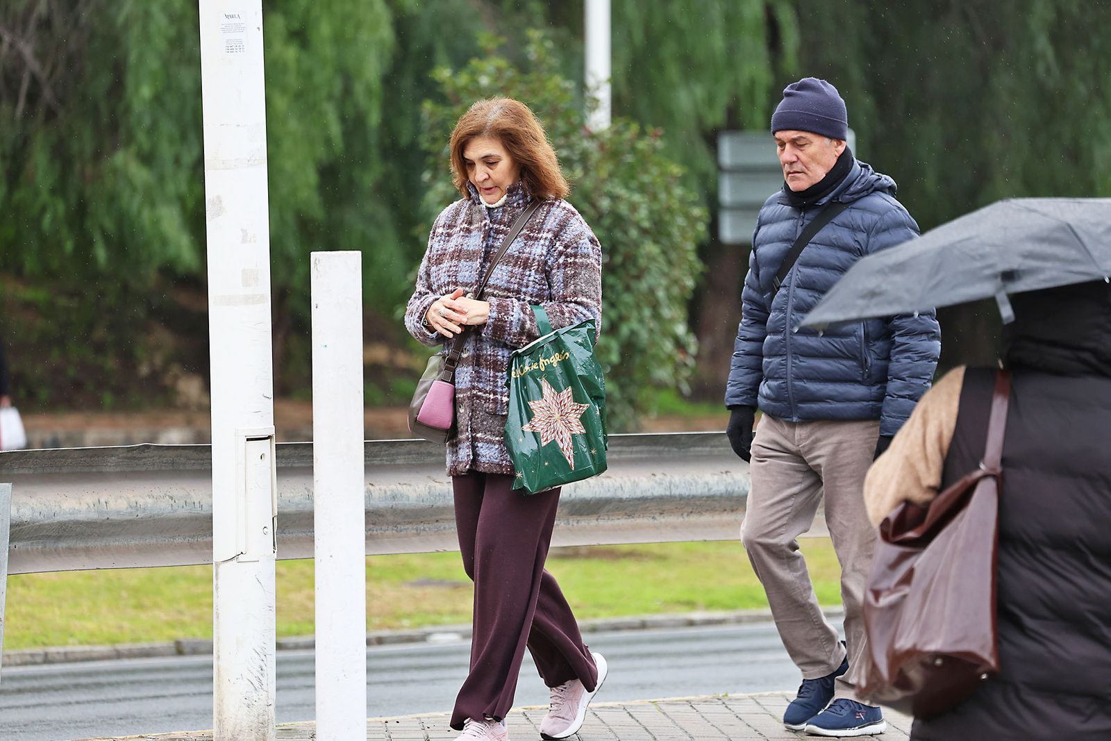 Lluvia y frío intenso en la mañana de miércoles