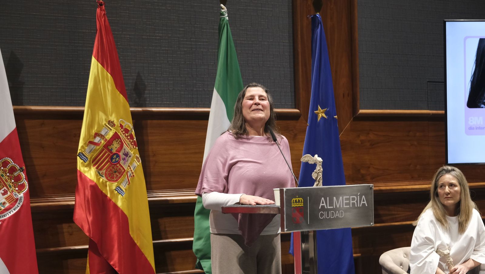 Entrega de los galardones por el Día Internacional de la Mujer, en imágenes