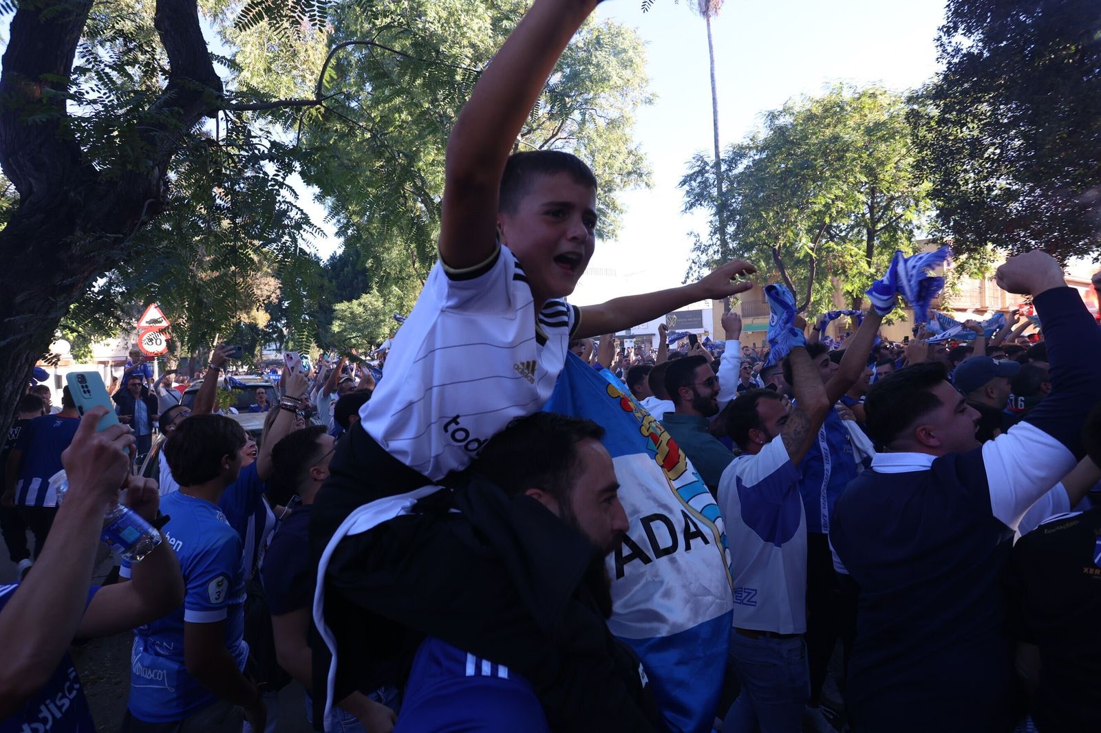 Así ha sido el recibimiento al Xerez CD en los aledaños de Chapín para el derbi