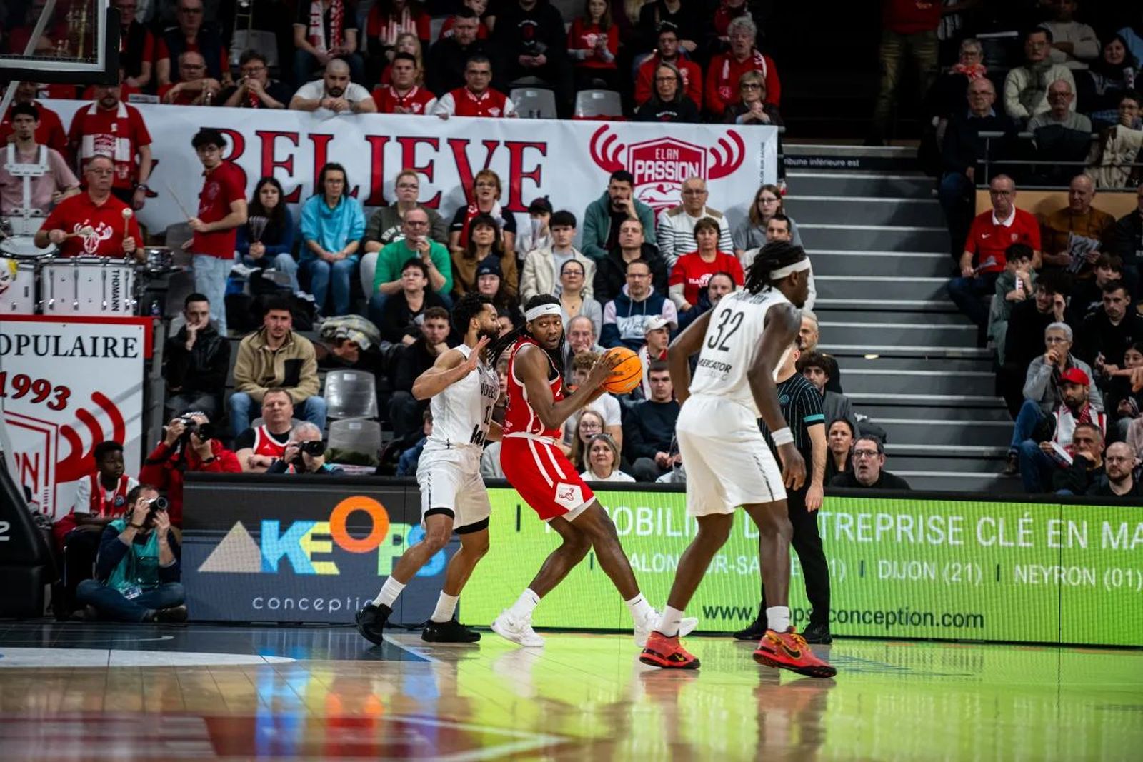 BCL: El Chalon vence al Wurzburg en el grupo del Unicaja