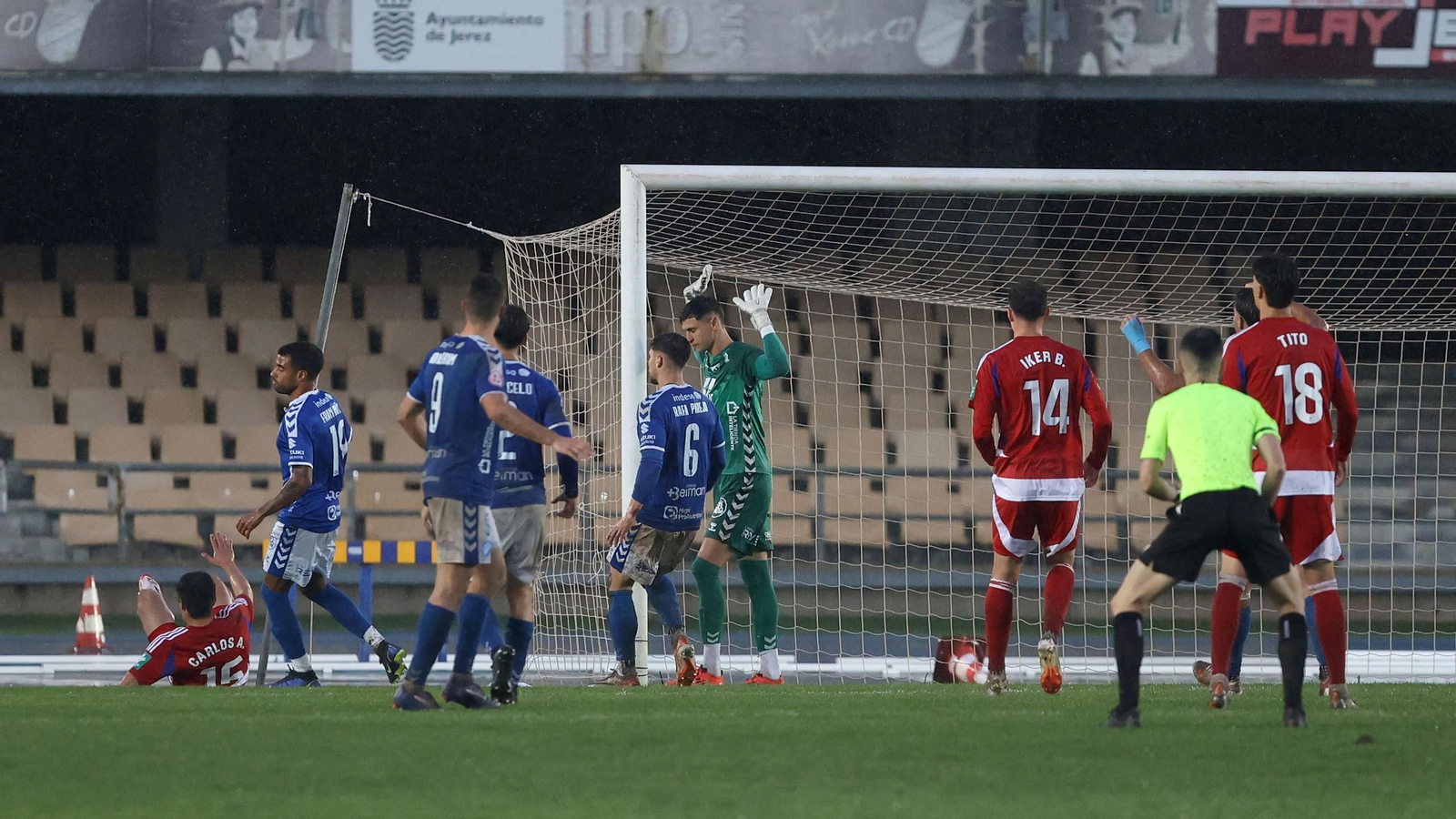 Imágenes del Xerez DFC contra el Recreativo Granada