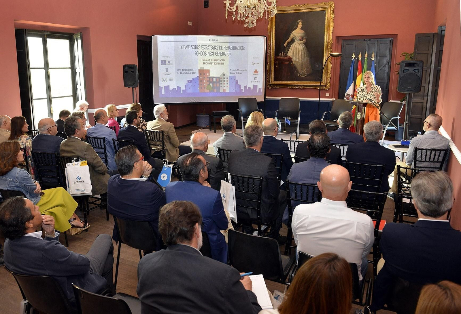 Un momento de la intervención de García-Pelayo.