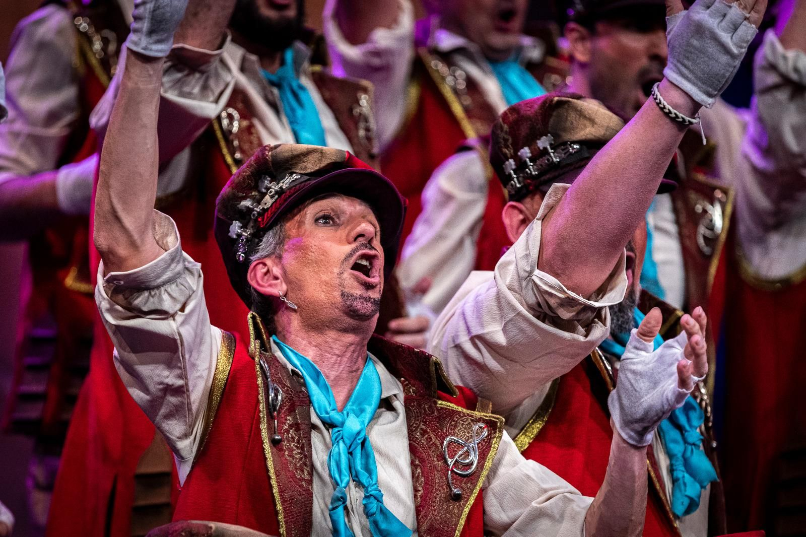 Búscate entre las mejores imágenes de la segunda sesión de cuartos de final del COAC 2025