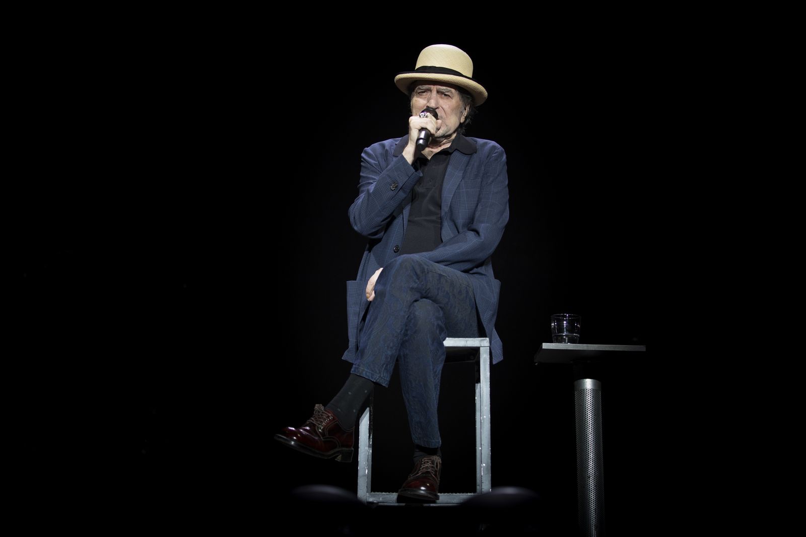 Granada se rinde a los pies de Joaquín Sabina 'con todo pronóstico'