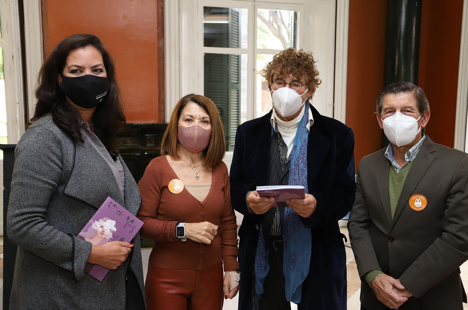 Imágenes de la entrega de los premios "Cazaestigmas" de Feafes y nombramiento de Jesús Quintero como embajador de la Salud Mental