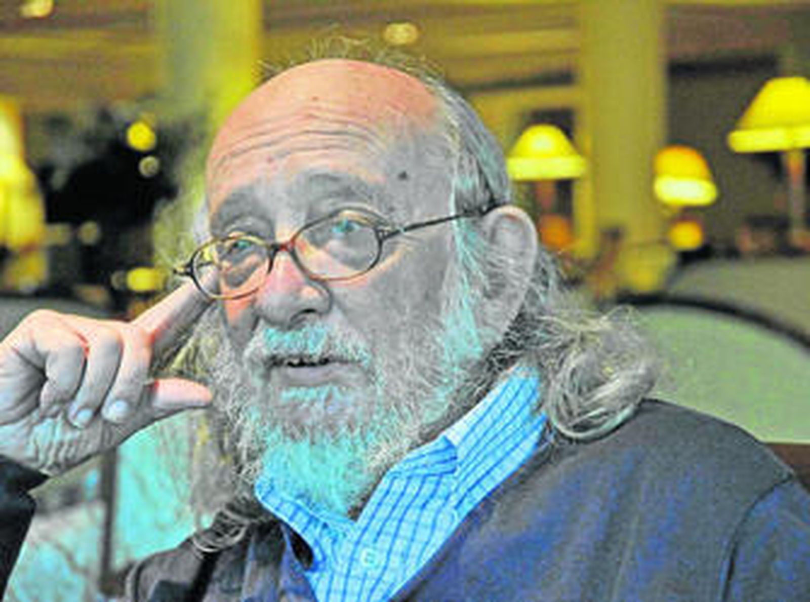 Andrés Sorel ha pasado la Nochevieja en Sevilla y ayer regresó a Madrid.