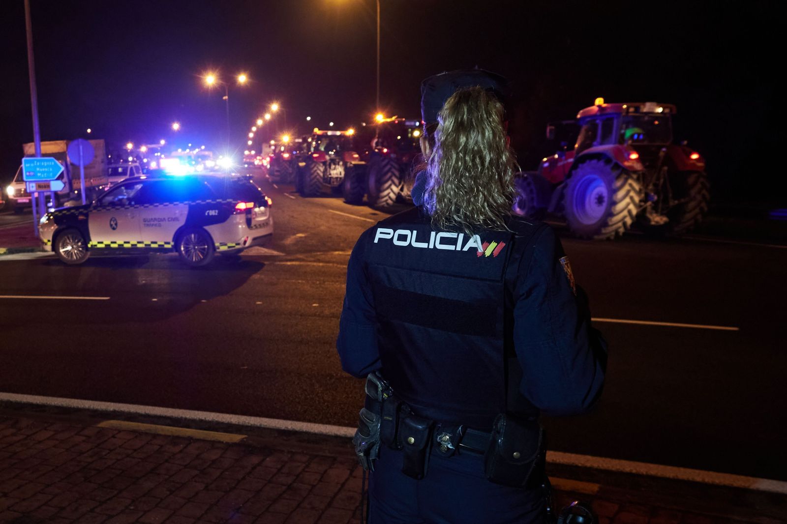 Las imágenes de la tractorada por las carreteras españolas: el campo para las principales vías