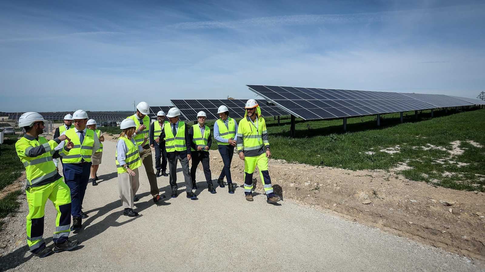 Inauguración de cuatro plantas solares