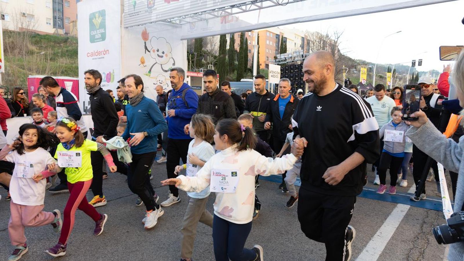 En imágenes: Los niños y niñas de los colegios de Jaén, protagonistas de la San Antón Escolar