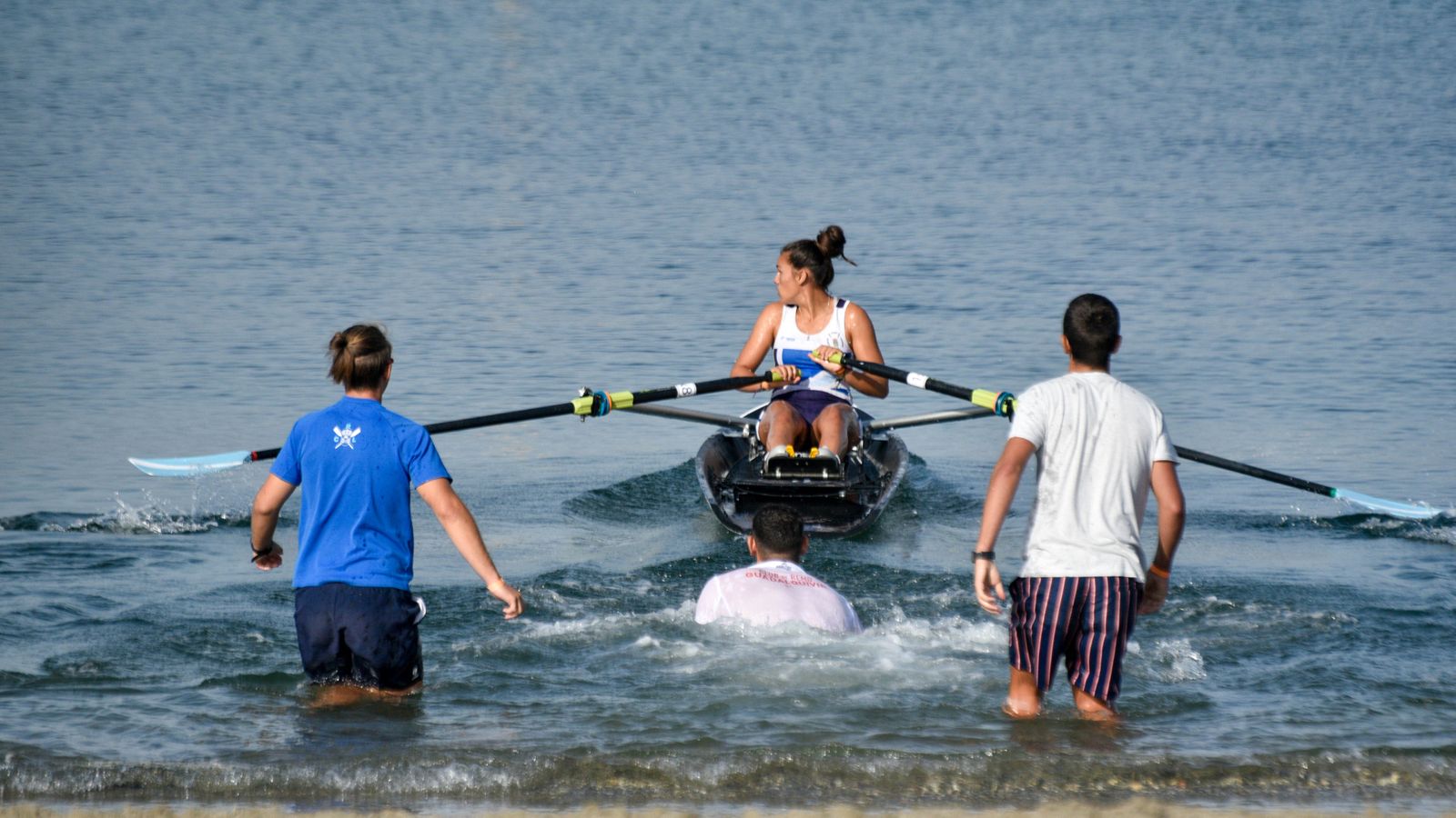 La segunda jornada del Campeonato de España de remo beach-sprint de La Línea, en imágenes